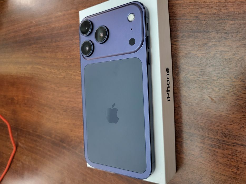 Iphone Xr в корпусе Iphone 17 pro