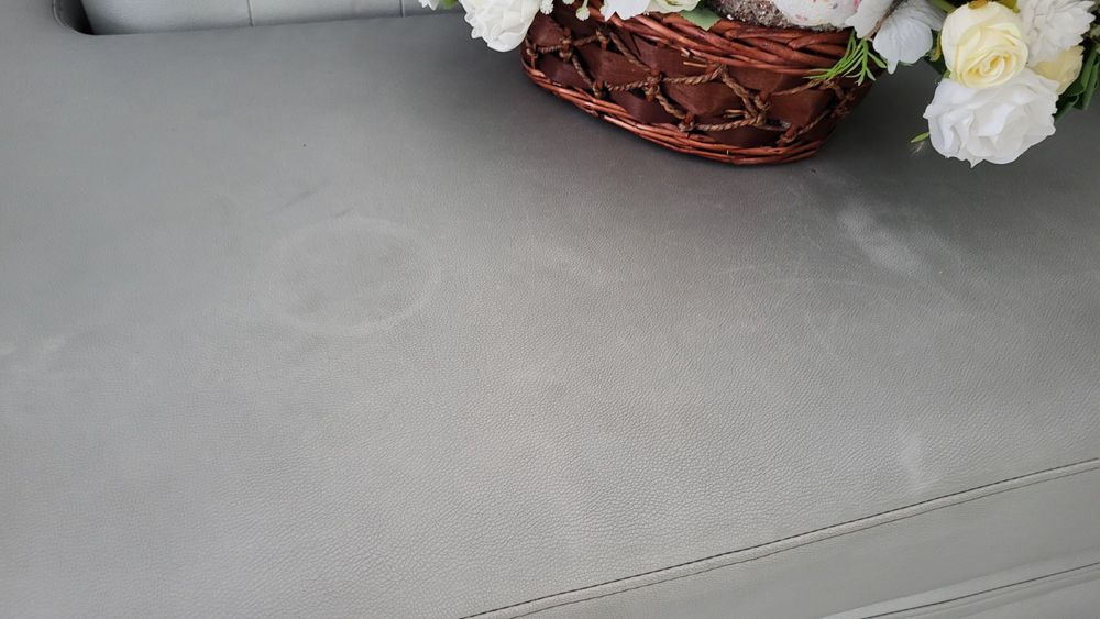 Divan Argintiu, produs second-hand . Anunt valabil ptr Arad si Timis