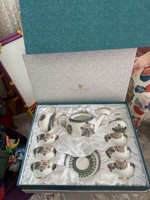 Продам чайный сервиз Туркуаз от Empire