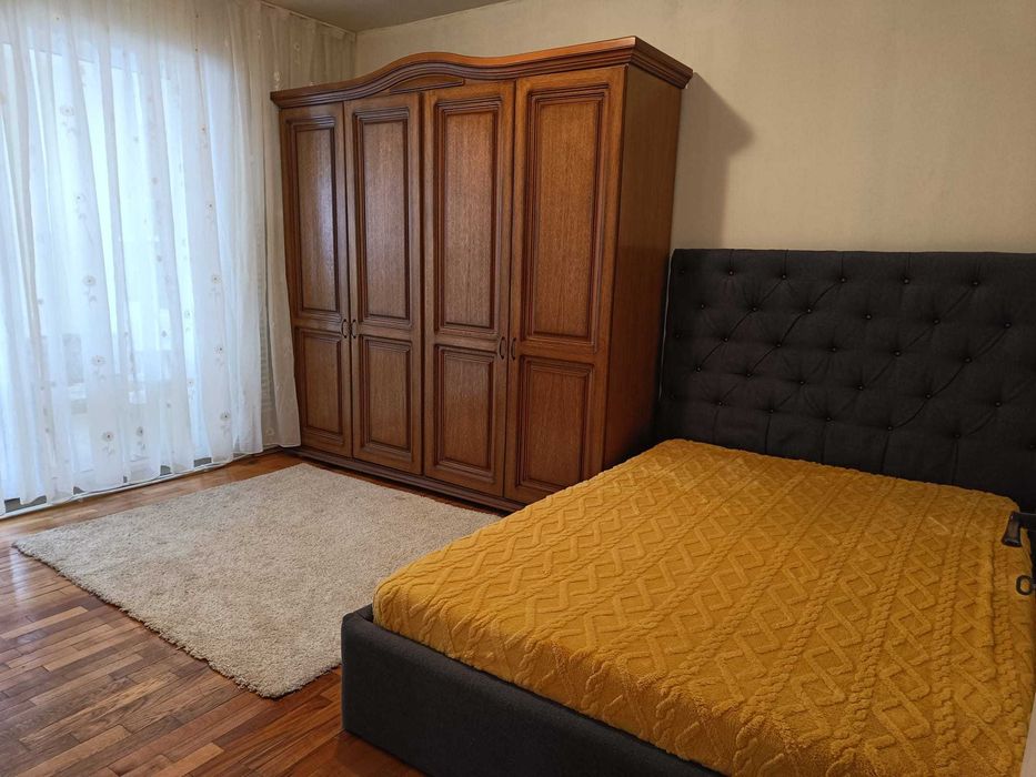 Închiriez ap. 2 camere, spațios, Florești zona Porii