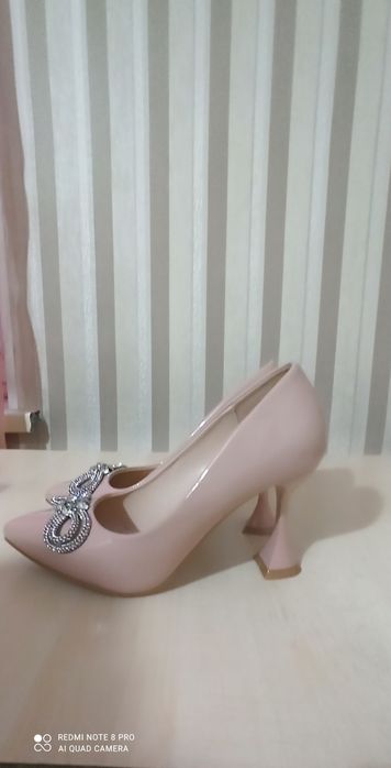 Туфли бежевые цвета