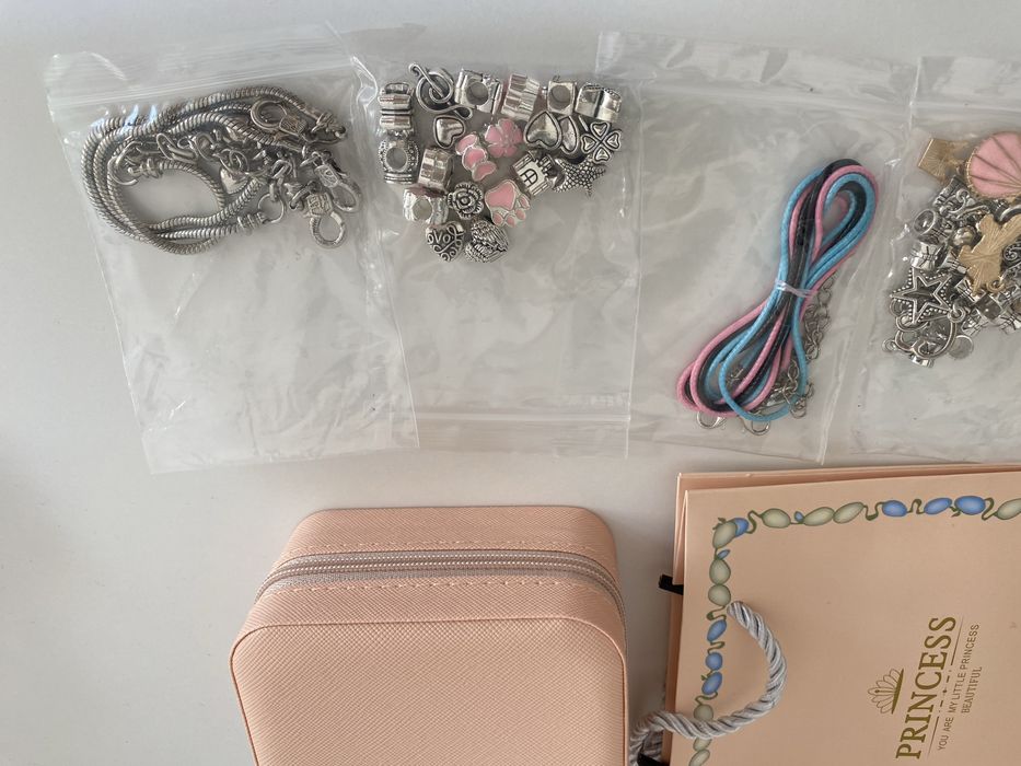 Комплект за изработка на гривни и колиета, мъниста,детски бижута,22893