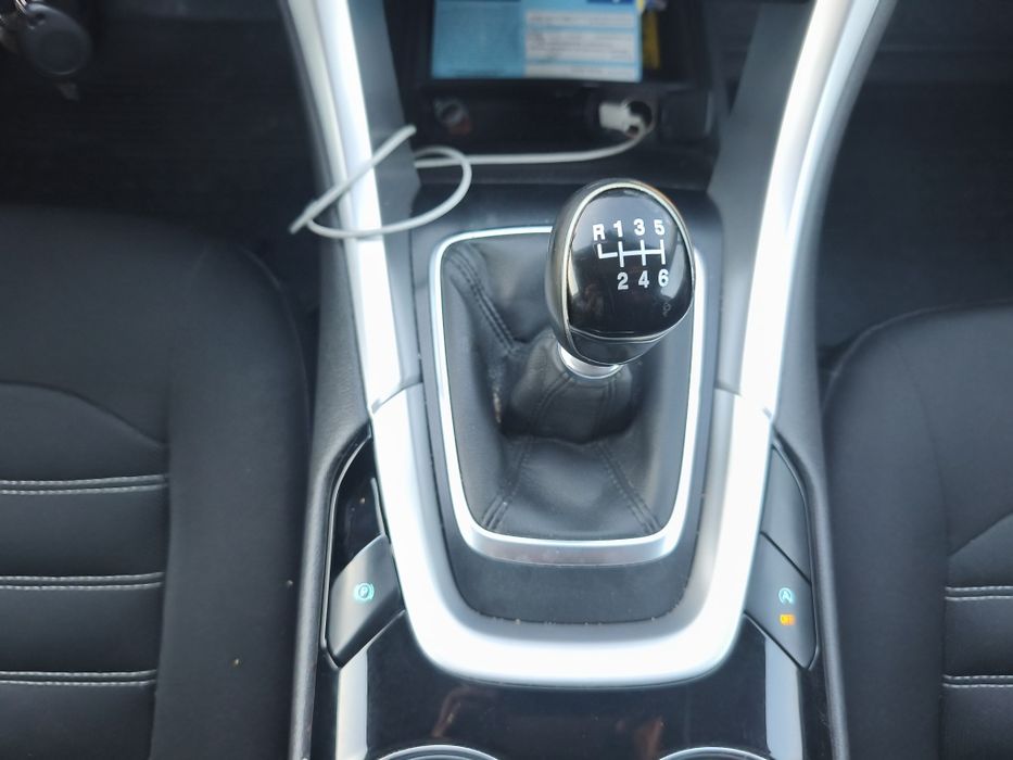 Ford Mondeo MK5.