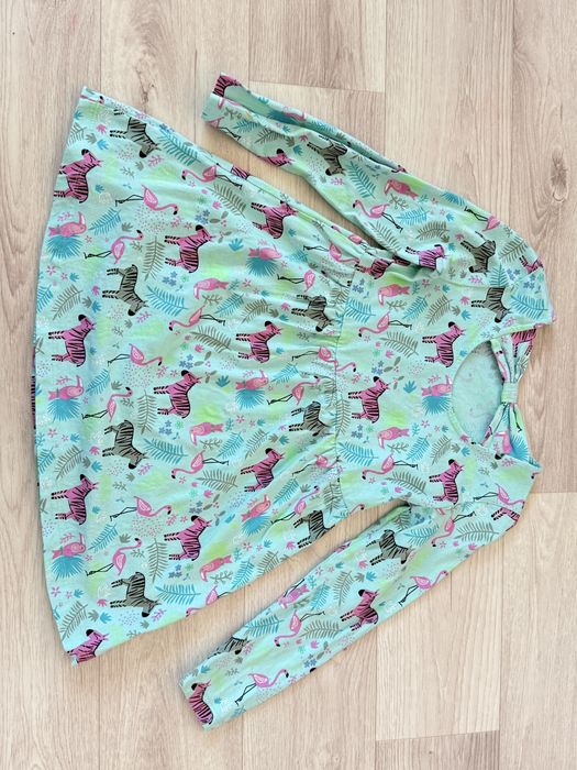 Продам детскую  одежда на девочку