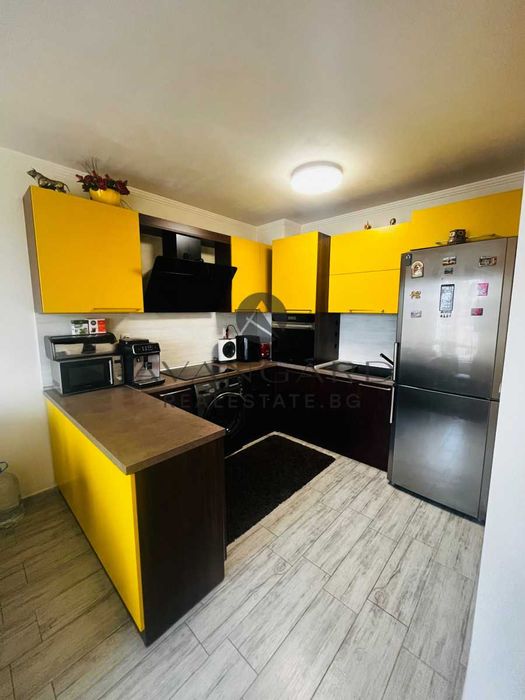 оф.22373 Тристаен Обзаведен Кючук Париж