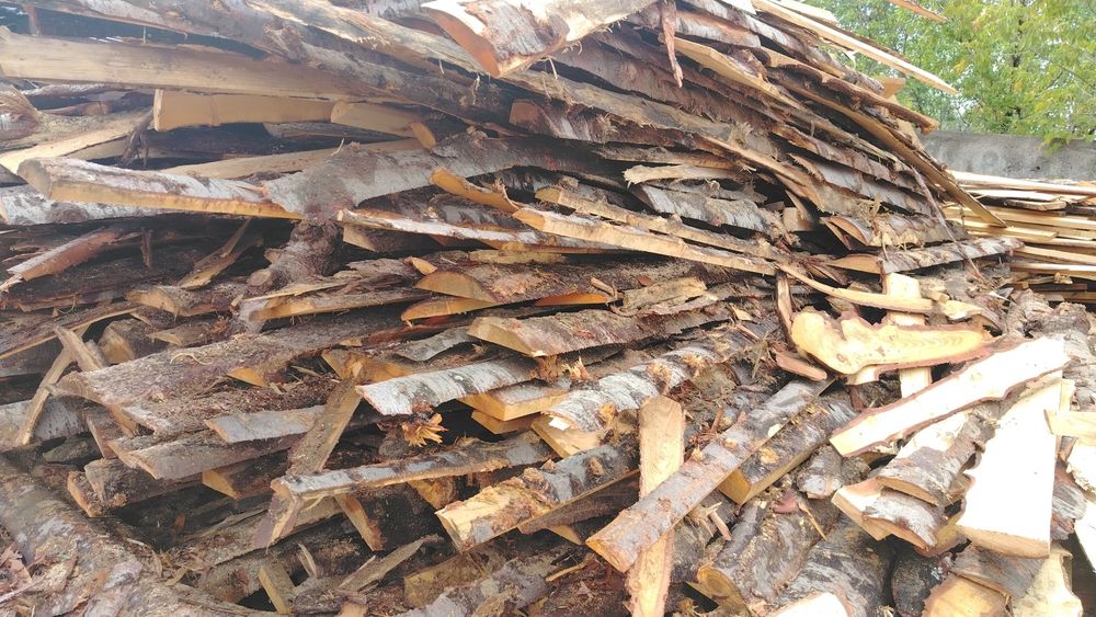 Продам горбыль деловой и дровенной