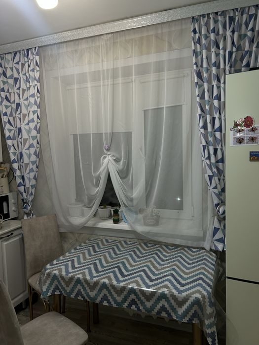 Продам тюли и шторы на кухню!