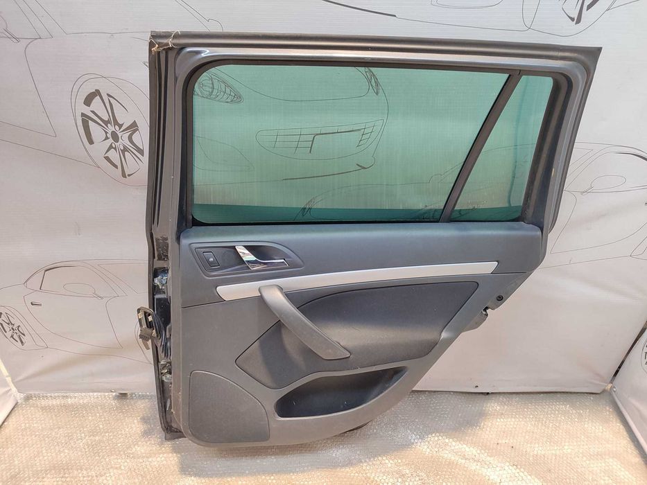 Ușă Spate Dreapta Skoda Octavia Mk2 1Z Break Gri F8J / 9J 2011 / [2004-2013] / 1Z9833056 1Z0833401B 1Z0833402B (3E)
