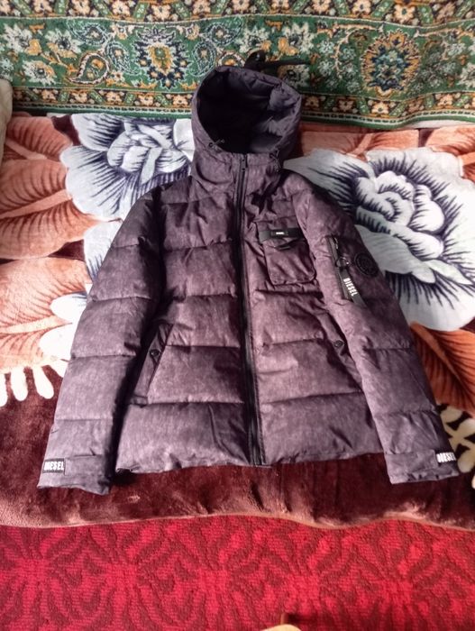 Продам куртку зимнию