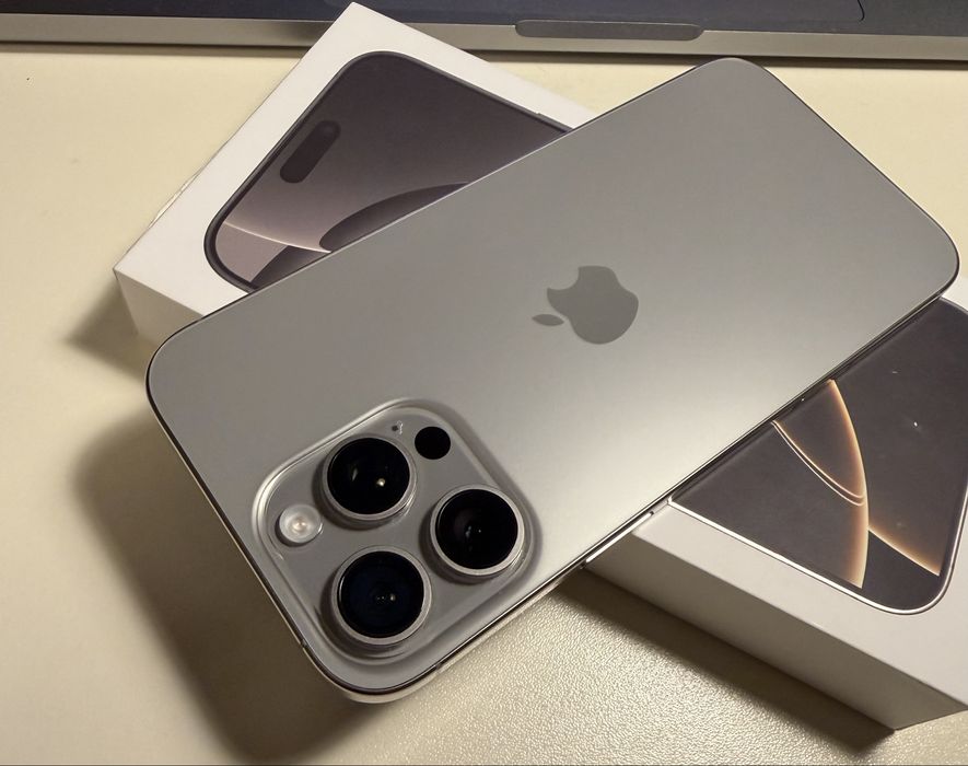 iPhone 16 Pro Max 1TB Natural Titanium- ca nou, garantie Apple 04.2026