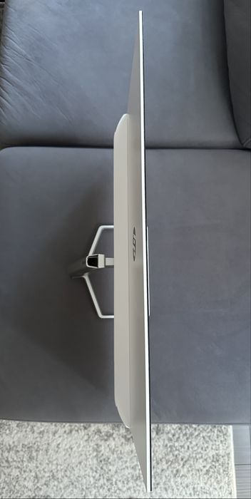 Продавам монитор HP, series 5, 527sa, 27''