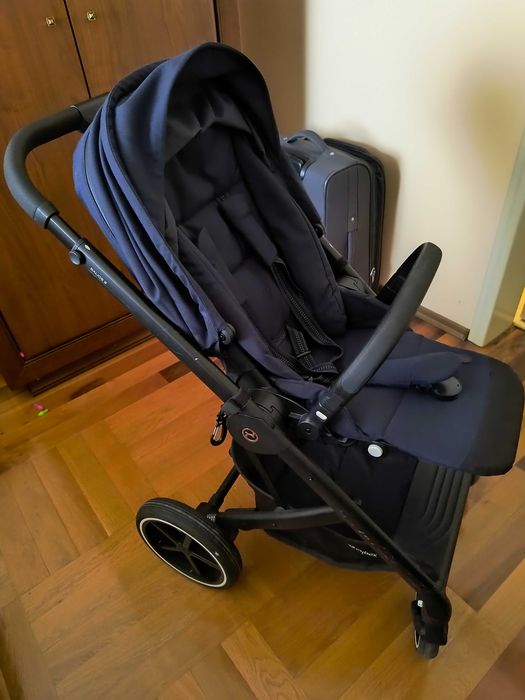 Комплект количка Cybex Balios S с кош за новородено и столче за кола с Isofix база