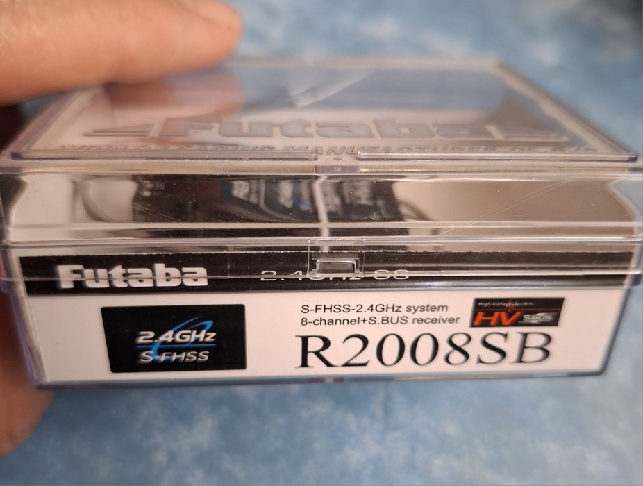 Приемник Futaba R2008SB