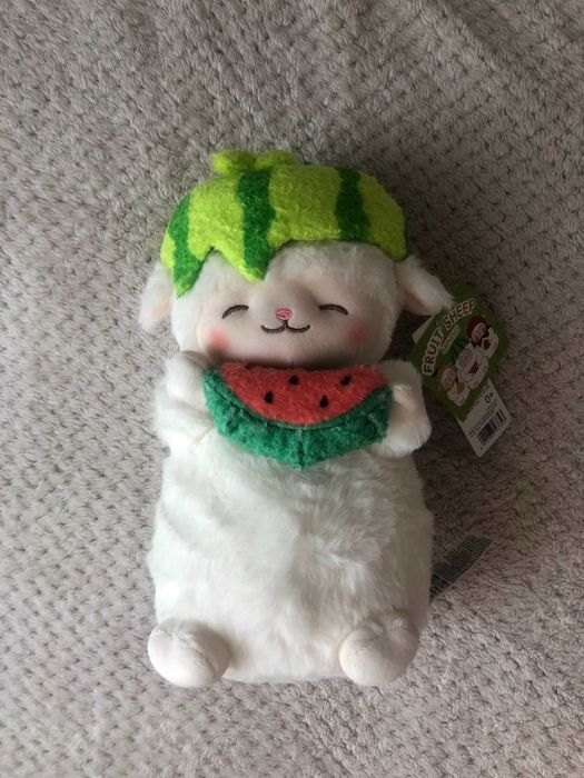 Плюшена играчка - нова с етикет