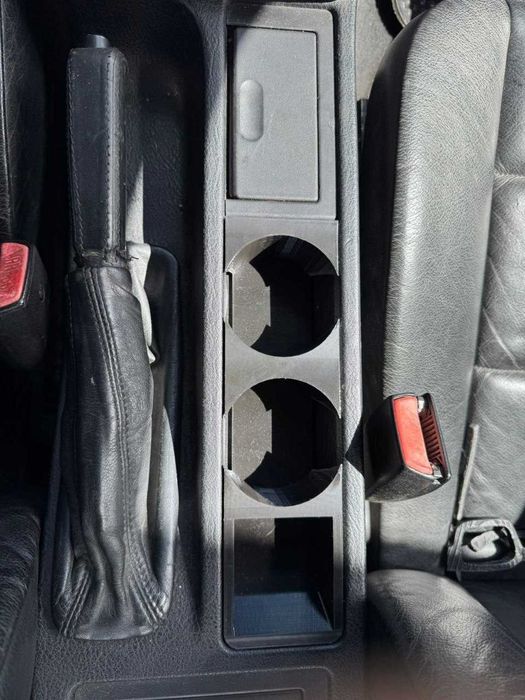 Подстаканник для BMW E36