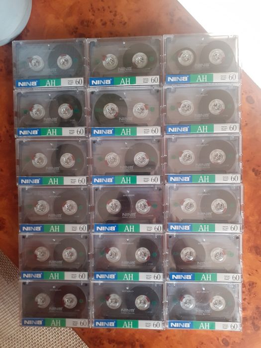 Lot 10 buc casete audio Nina AH 60 stare foarte buna