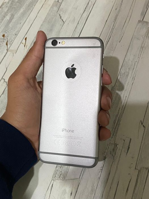 Продам айфон 6 в идеальном состояний