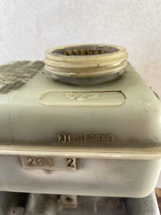 Спирачна помпа за vw golf 4