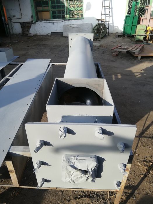 Шнек питатель для зерна цемента