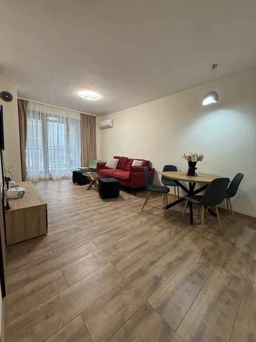 Двустаен обзаведен апартамент  Тракия