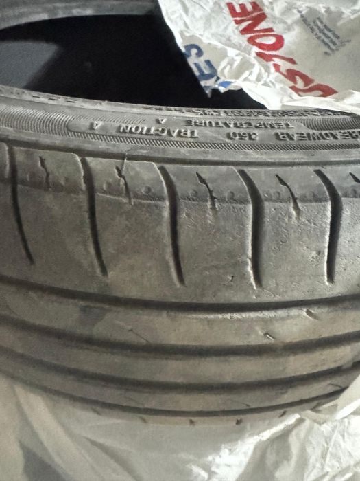 Шины зимние 17 215/45