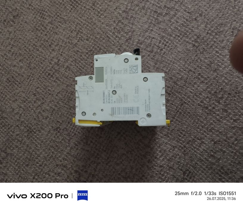 Schneider Electric  Абсолютно новый