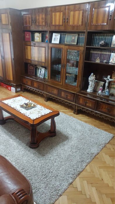 Apartament 3 cam, 2 bai,decomandat, parter, Micro 4, Govandari