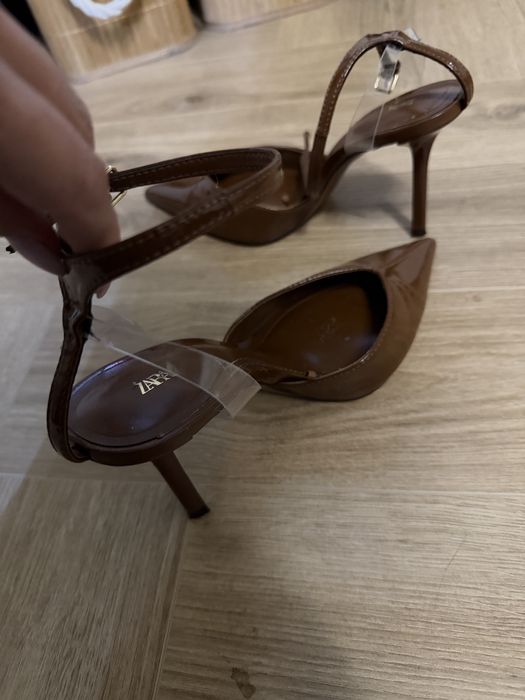 Дамски обувки ZARA