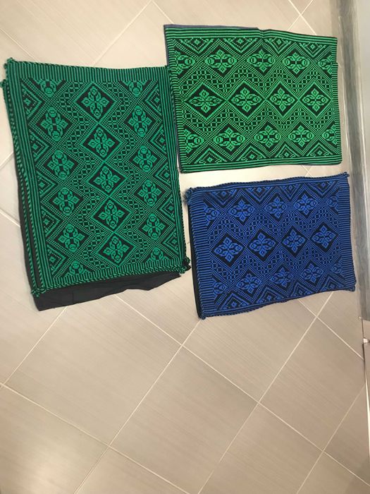 ръчно тъкани престилки и калъфки за възглавници