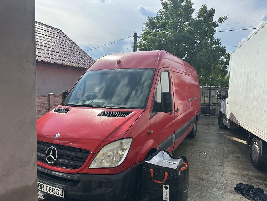 Vand mercedez sprinter si luton vsn