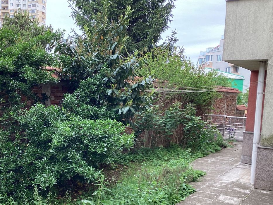 Дава се под наем Двустаен апартамент в София, Слатина - 68 кв.м за 227800 € - Снимка #17