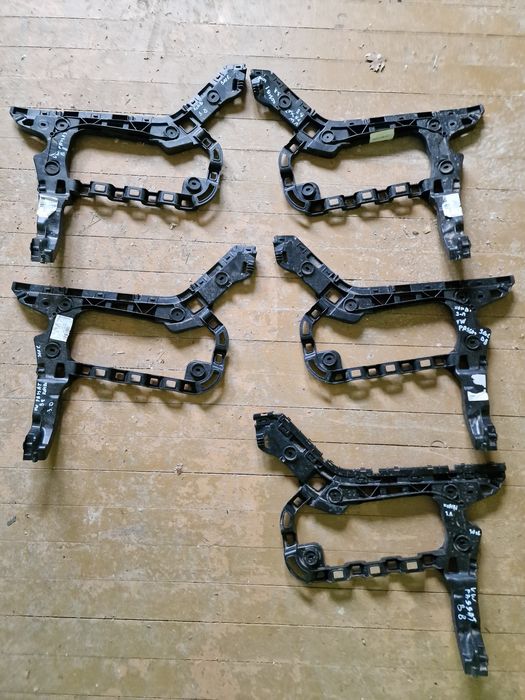 VW Passat B8 kombi заден ляв и десен държач