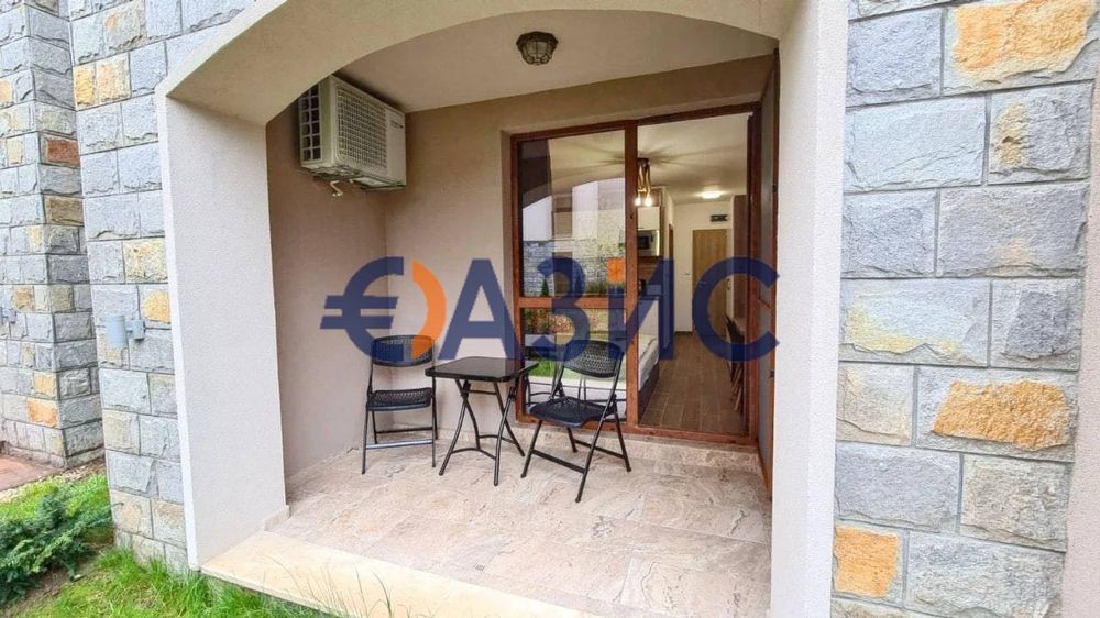 Продава се Едностаен апартамент в к.к. Слънчев бряг - 36 кв.м за 1834 €/кв.м - Снимка #1