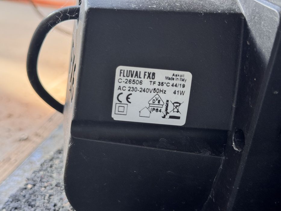 Fluval FX6 Mobilier Roca si accesorii multiple