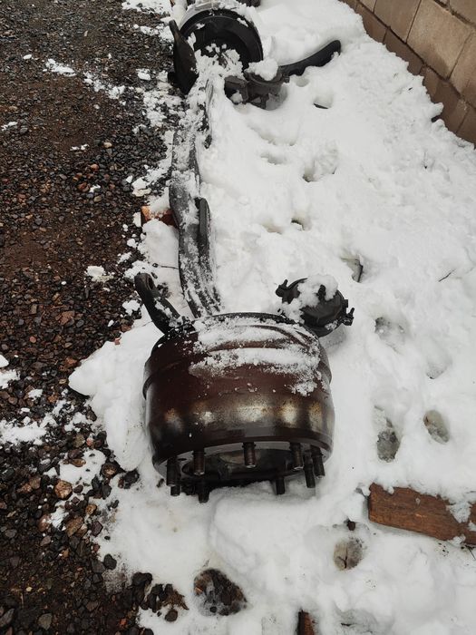 Продам запчасти на Volvo