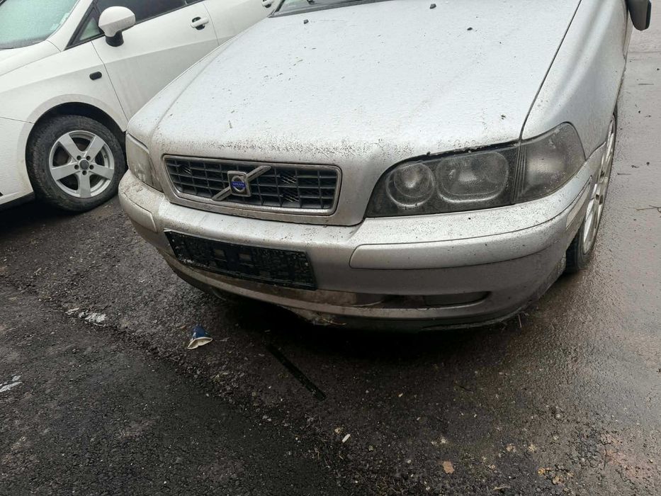 volvo v40 1.8 favelift на части волво в40 комби