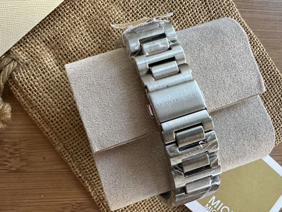 Ceas Michael Kors colectia Brecken nou Mk8984