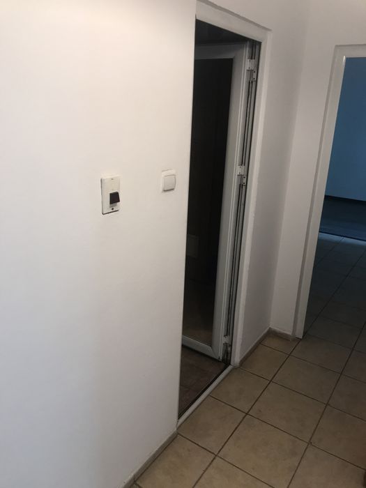 Собственик    продава    3    стаен      в      Пловдив      .