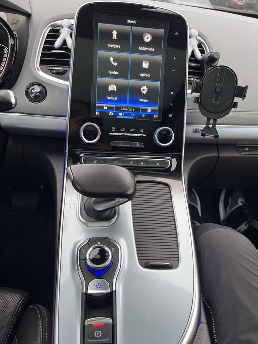 Renault Espace Initiale Paris