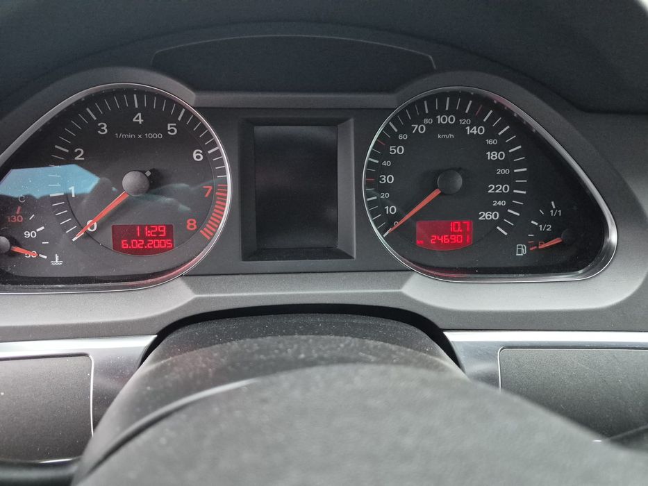 Vând Audi a6 c6 ..CITITI  DESCRIEREA