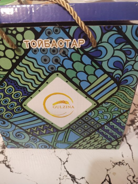 Продам подарочные тарелки