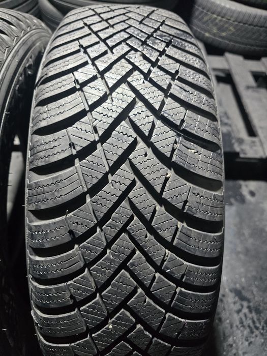 Anvelope 205/60 R16 HANKOOK de iarna 2024