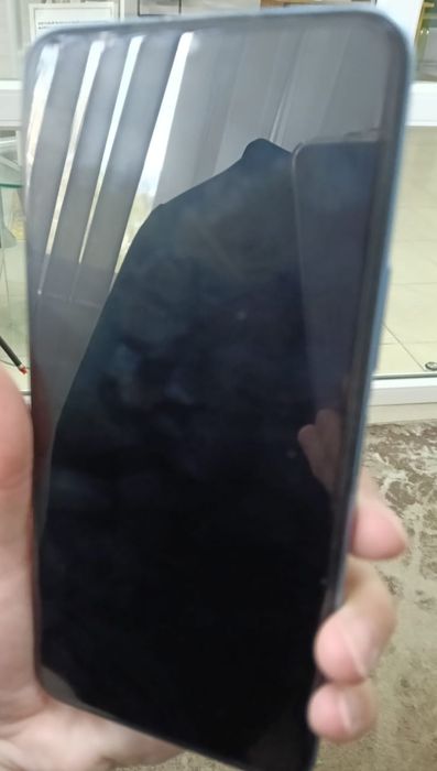 Продам телефон vivо Y33S