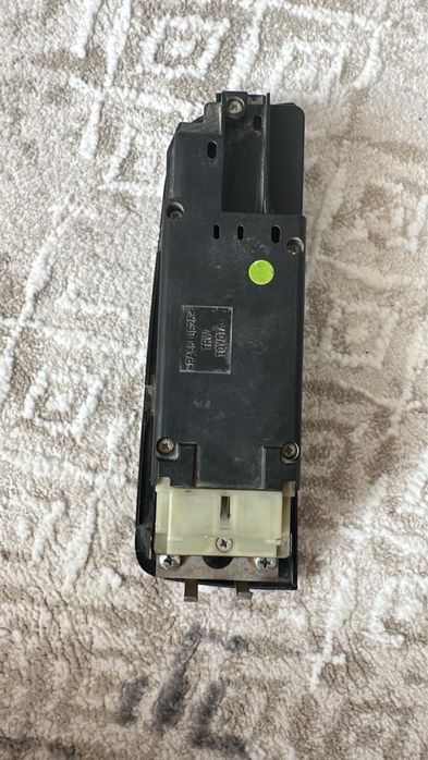 Блок стеклоподьемника Karina E