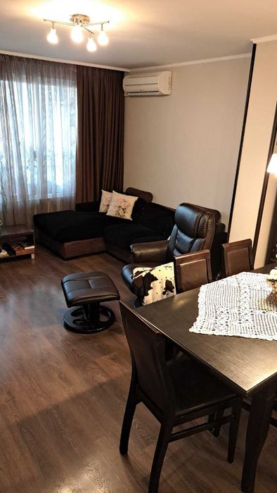 Продава се Тристаен апартамент в Варна, Лятно кино Тракия - 102 кв.м за 2157 €/кв.м - Снимка #4