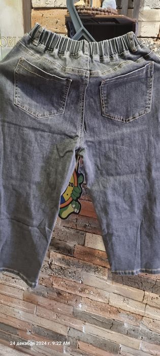 Продам джинсы на лето