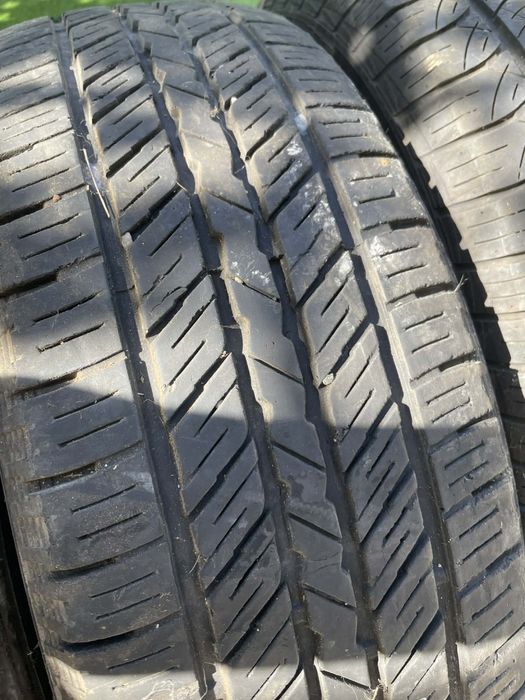 Гуми за СУВ или джип 225/65/17