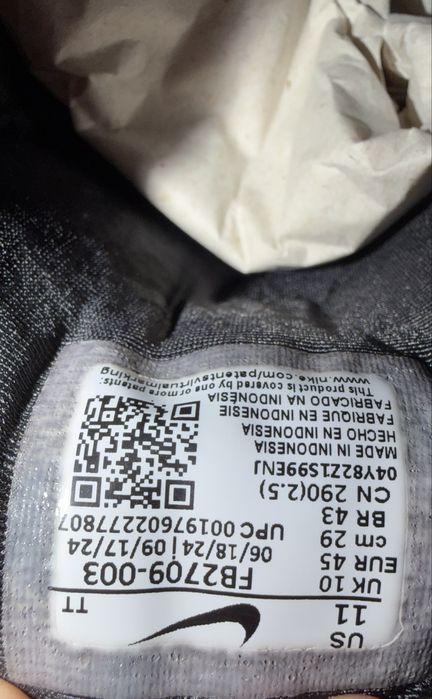 Corteiz x nike air max 95 “Honey blacks”