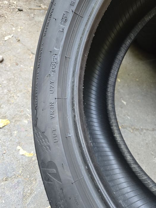 Anvelope Bridgestone 225/50/18