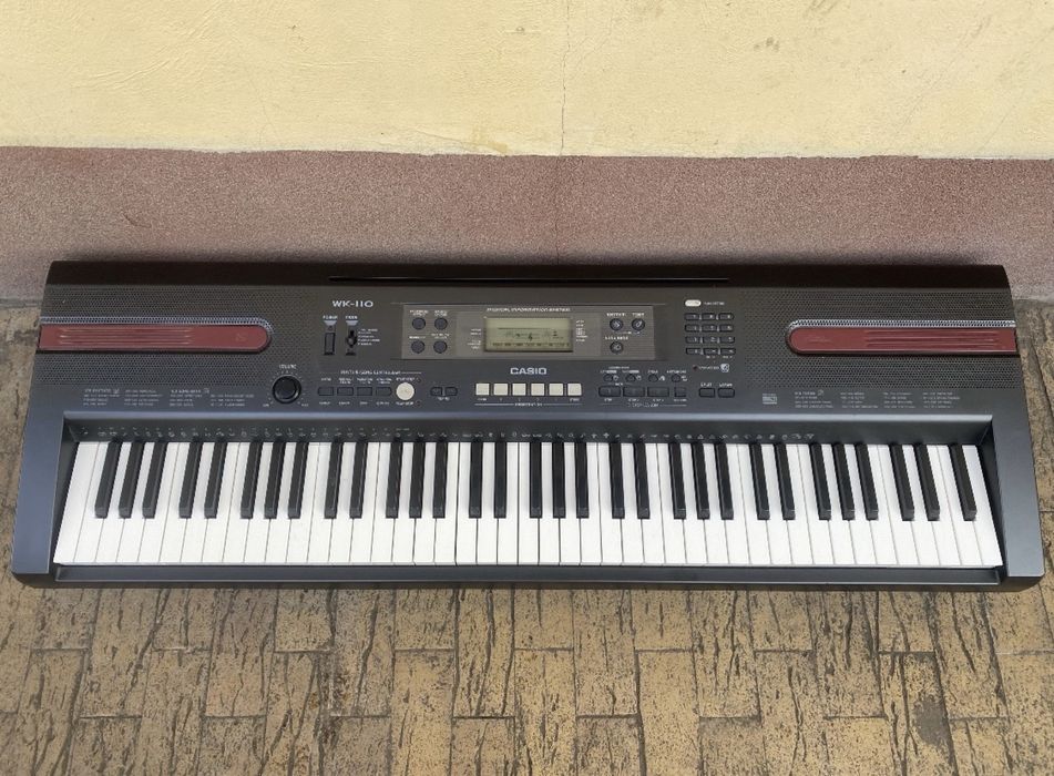 Casio WK-110 pian digital
